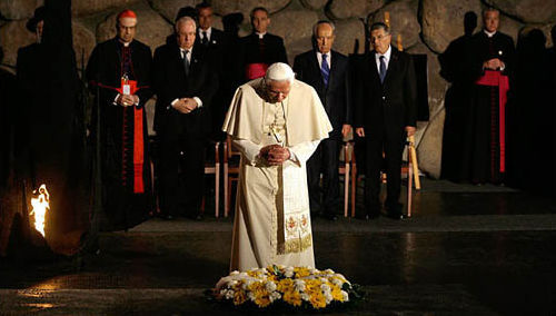 Anti-Papa Benedicto XVI Yad Vashem “Holocausto”