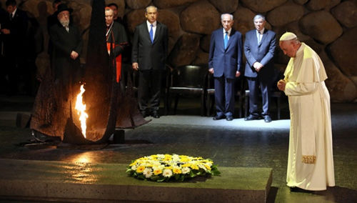 Anti-Papa Francisco Yad Vashem “Holocausto”