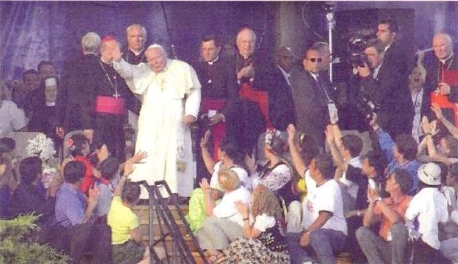 Juan Pablo II ensenó la salvación universal, esto es, que todos los hombres se salvan iglesia catolica
