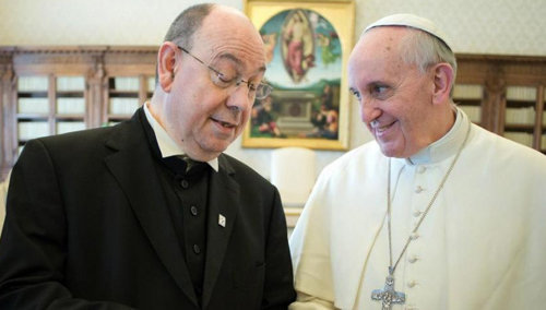 ‘Obispos’ de EE.UU. piden al Vaticano una ‘sagrada comunión’ conjunta con los luteranos