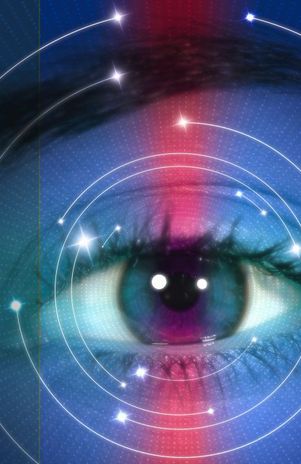 La retina electrónica cuenta con mil 500 diodos fotosensibles que actúan como los píxeles de una imagen digital y transmiten esa información a través del nervio óptico.