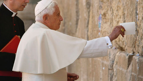Anti-Papa Benedicto XVI Muro de los Lamentos Israel